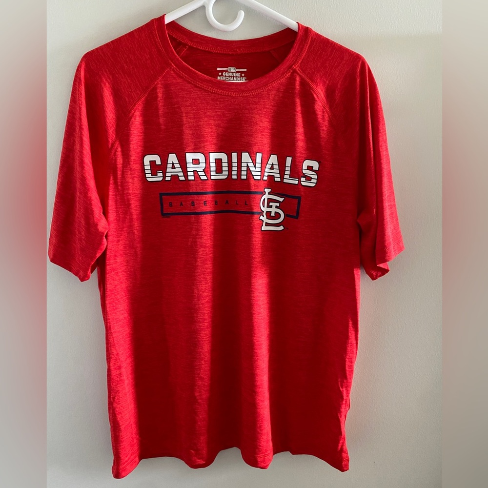 STL Cardinals red t-shirt, Size Adult Large